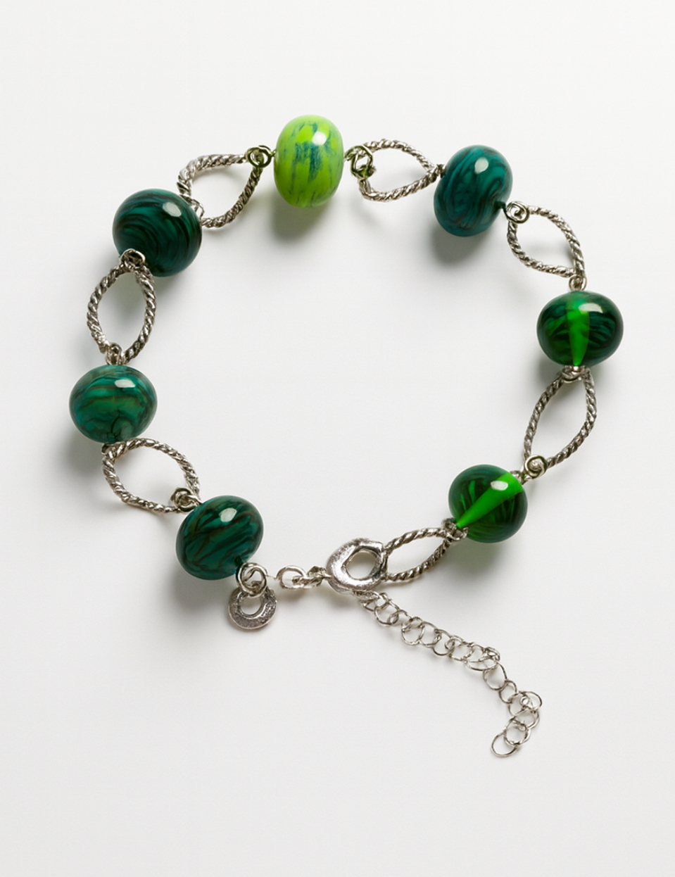 By Seyn el yapımı takı koleksiyonu - Yeşil Murano Akış